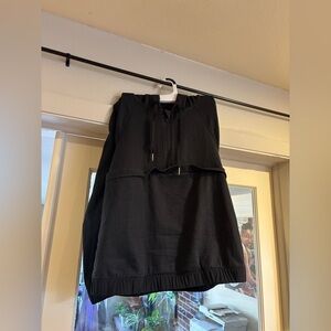 Black Lululemon Hoodie Quarter Zip Women’s Size Small?